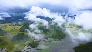 普者黑云雾缭绕风景4K航拍视频的预览图
